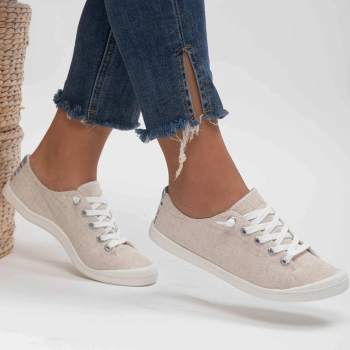 Lace Up Front Wide Casual Sneakers