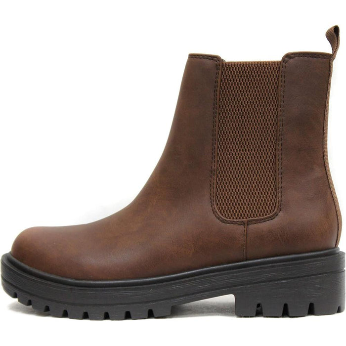 Lug Sole Chelsea Classic Boots