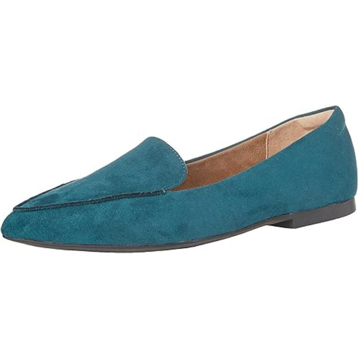 Women Sleek Leather Loafer